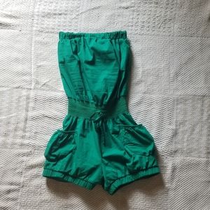 XS green romper